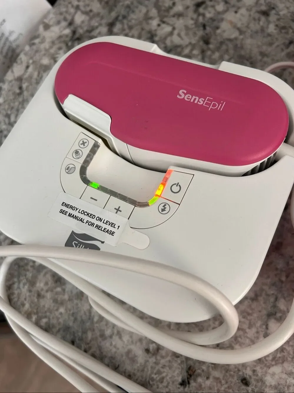 Silk'n SensEpil AS101500 Hair Removal System Pulsed Light Face Body
